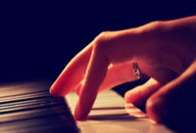 步行者逆转太阳，全队士气高昂助力战胜强敌